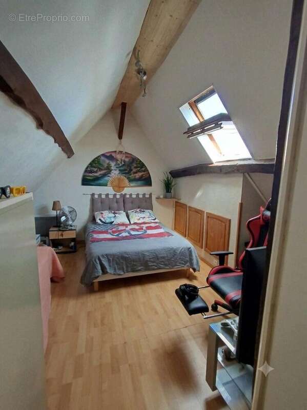 Maison 87 m² à Fresneaux-Montchevreuil  - photo 4