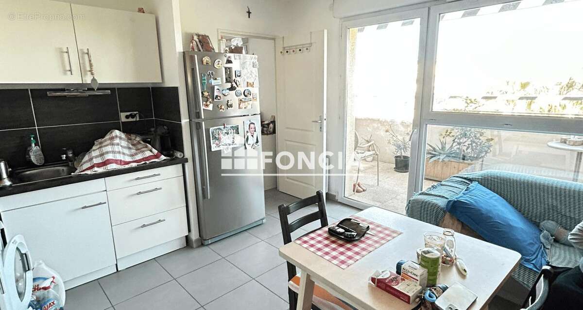 Appartement à MARSEILLE-8E