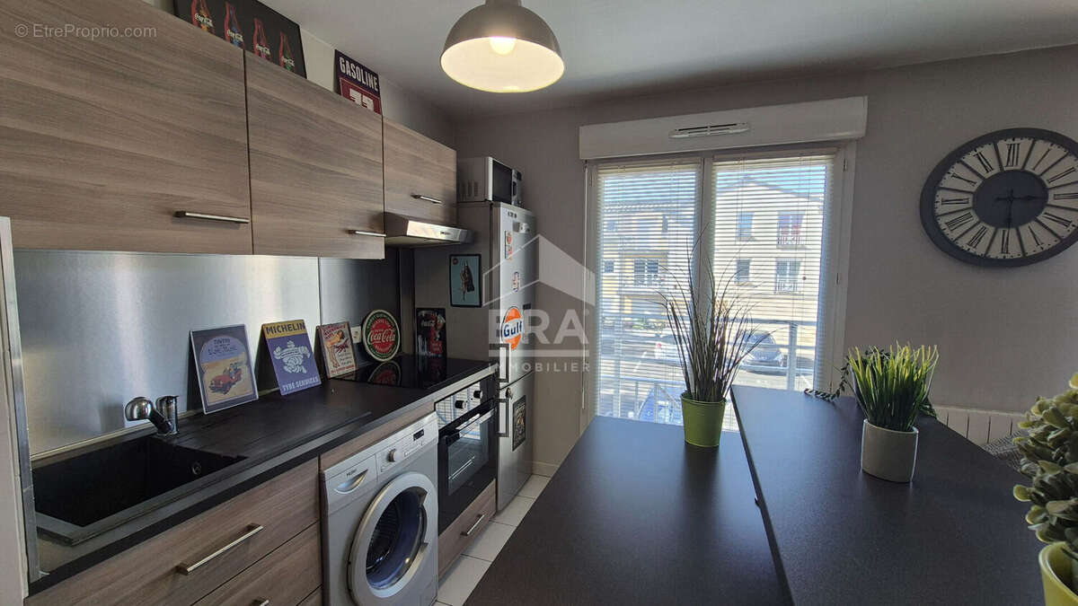 Appartement à BRIE-COMTE-ROBERT