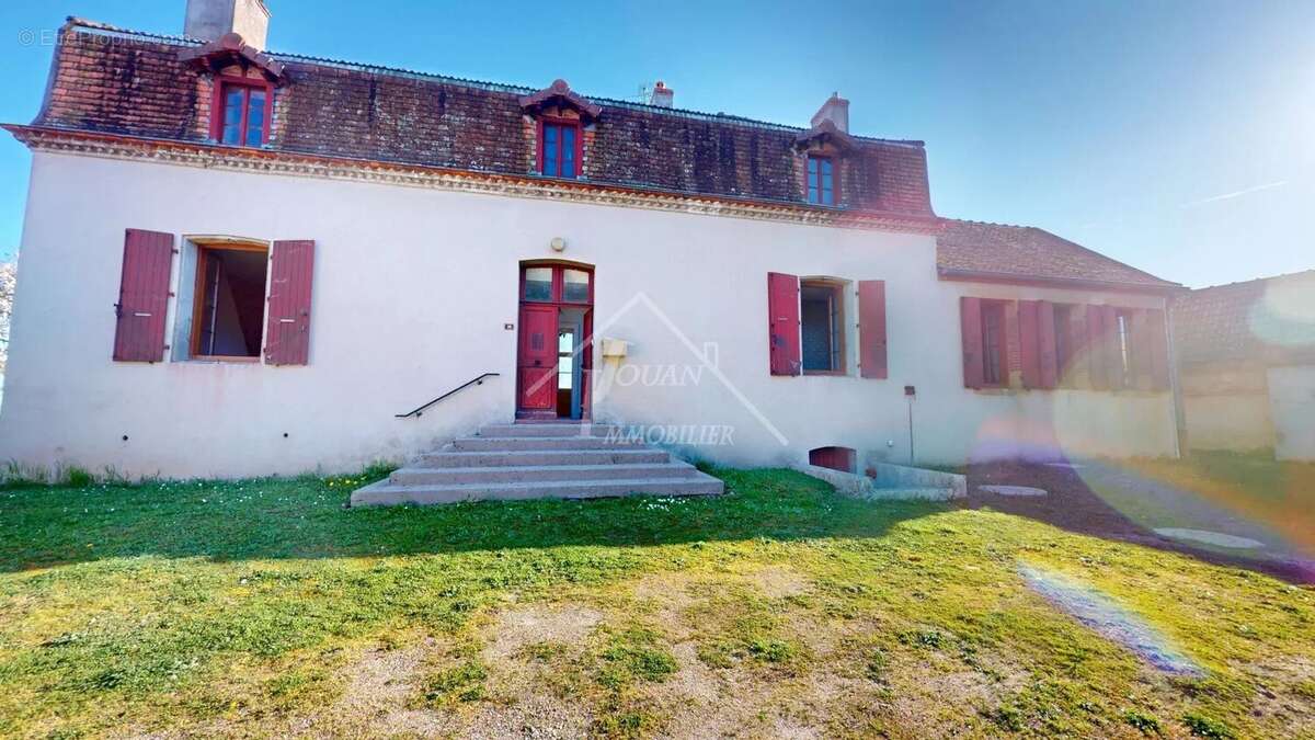 Maison à SALIGNY-SUR-ROUDON