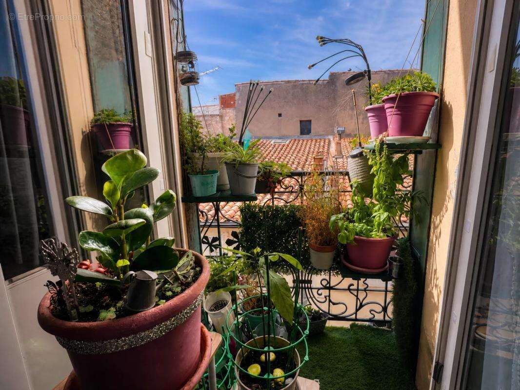 Immeuble de 9 pièces de 180 m² à Béziers (3 T2 et 1 T3-duplex) - photo 15