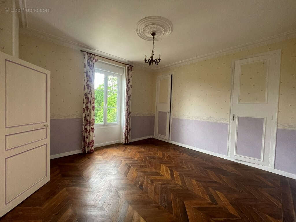 Maison à LA FERTE-BERNARD