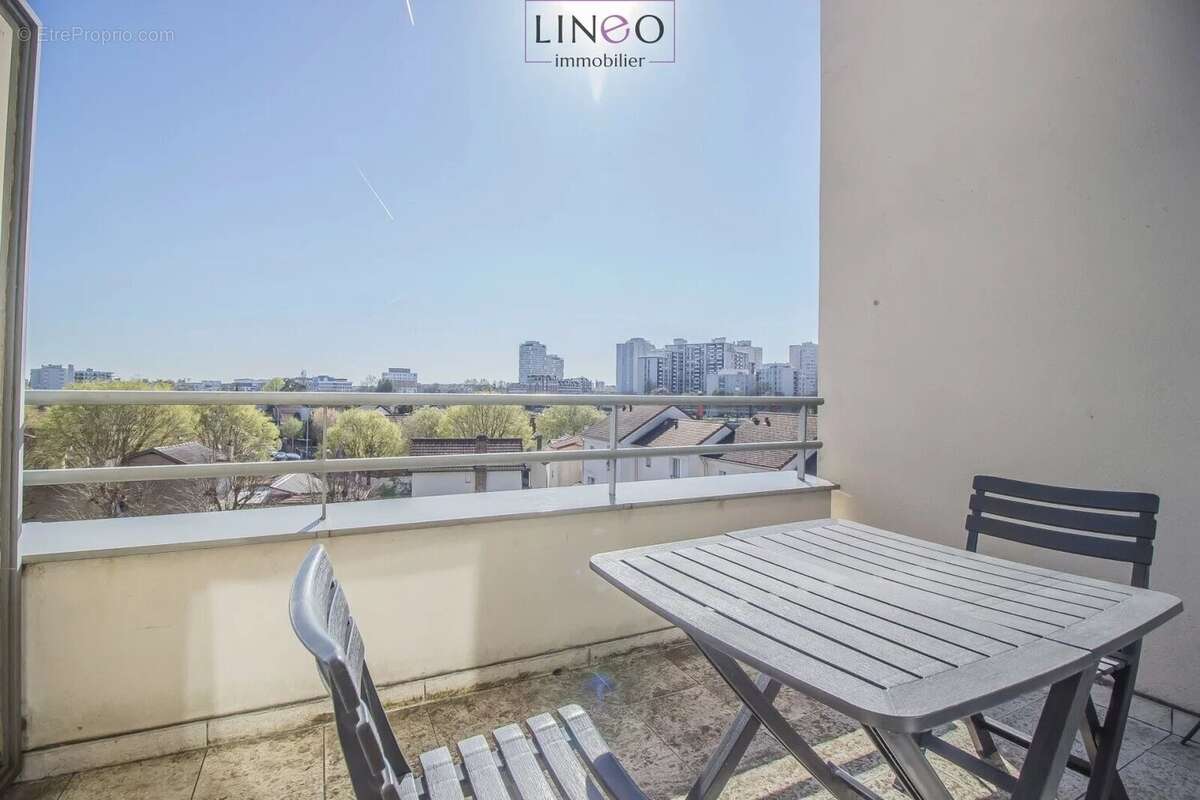 Appartement à CHOISY-LE-ROI