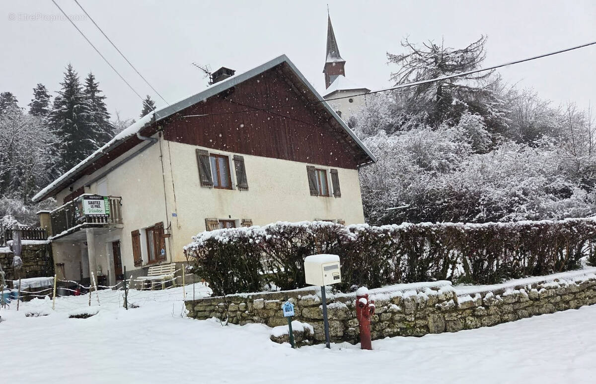 Maison à INDEVILLERS