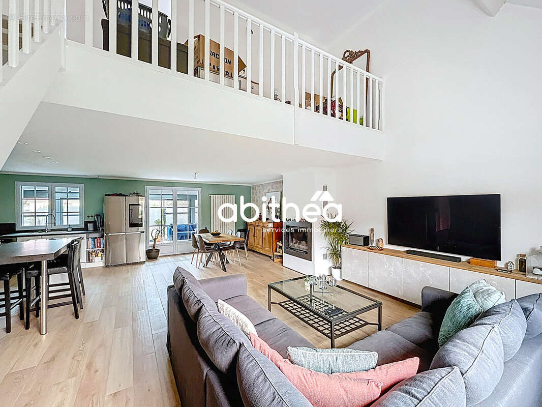 Maison à HENIN-BEAUMONT