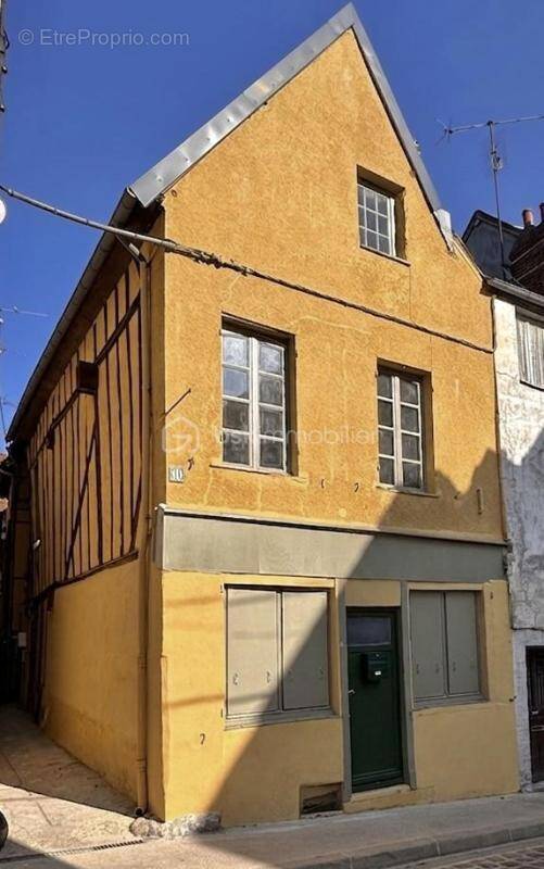 Appartement à JOIGNY