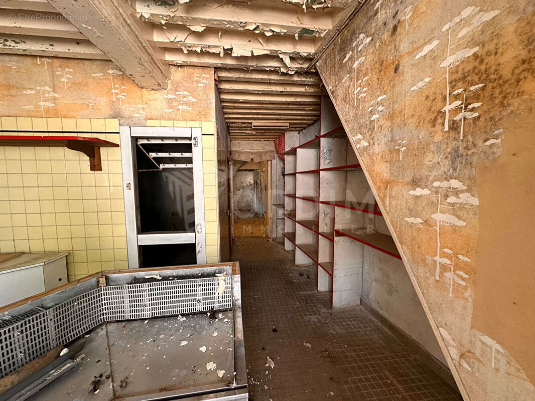 Maison à DUN-LES-PLACES