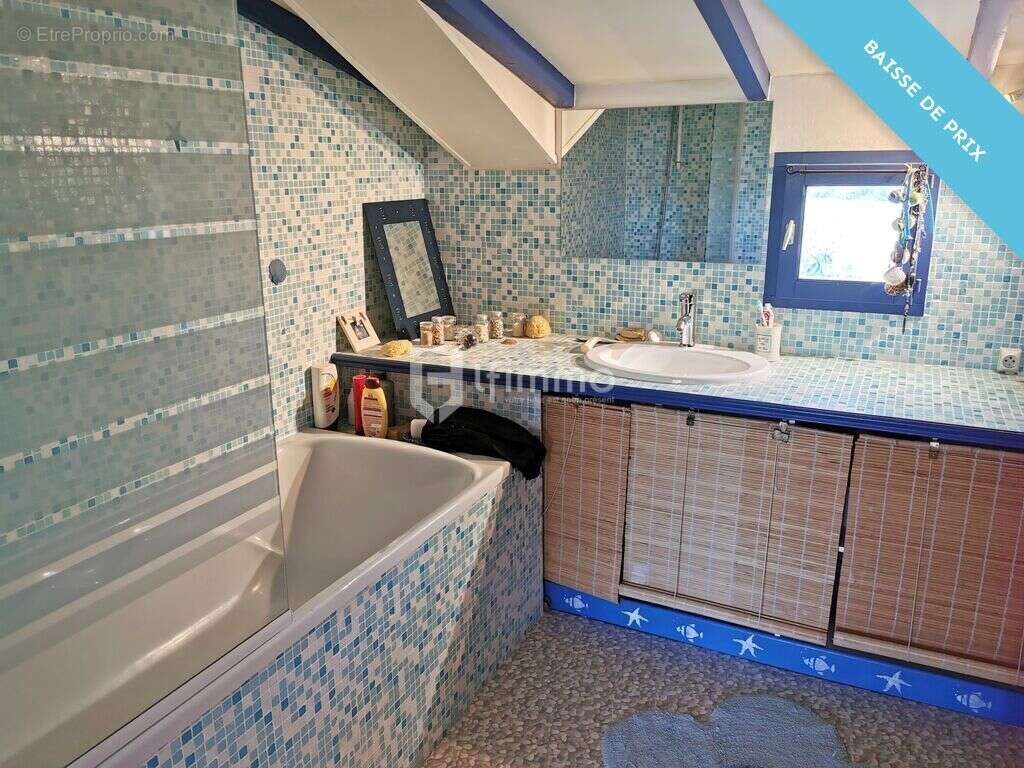 Maison à SAINT-LAURENT-SUR-GORRE