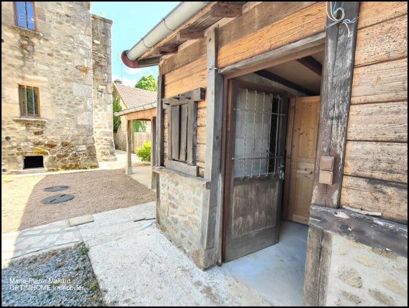 Maison familiale + dépendances à Saint Eloi en Creuse - photo 50