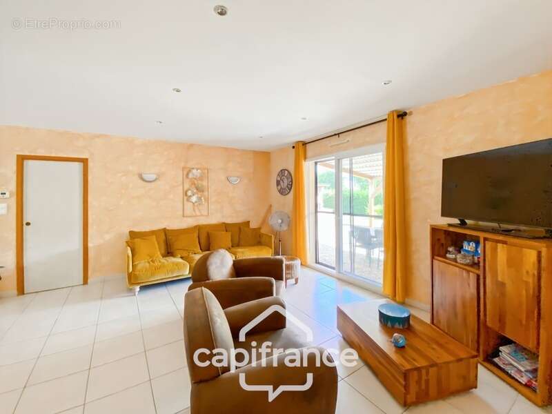 Maison à vendre 5 pièces LA CHAPELLE DE BRAGNY (71) - photo 26