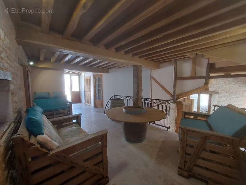 Maison à LES RICEYS