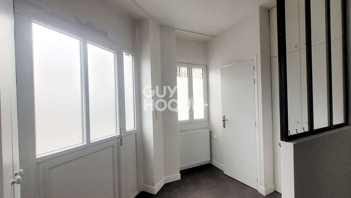 Appartement à BOIS-COLOMBES