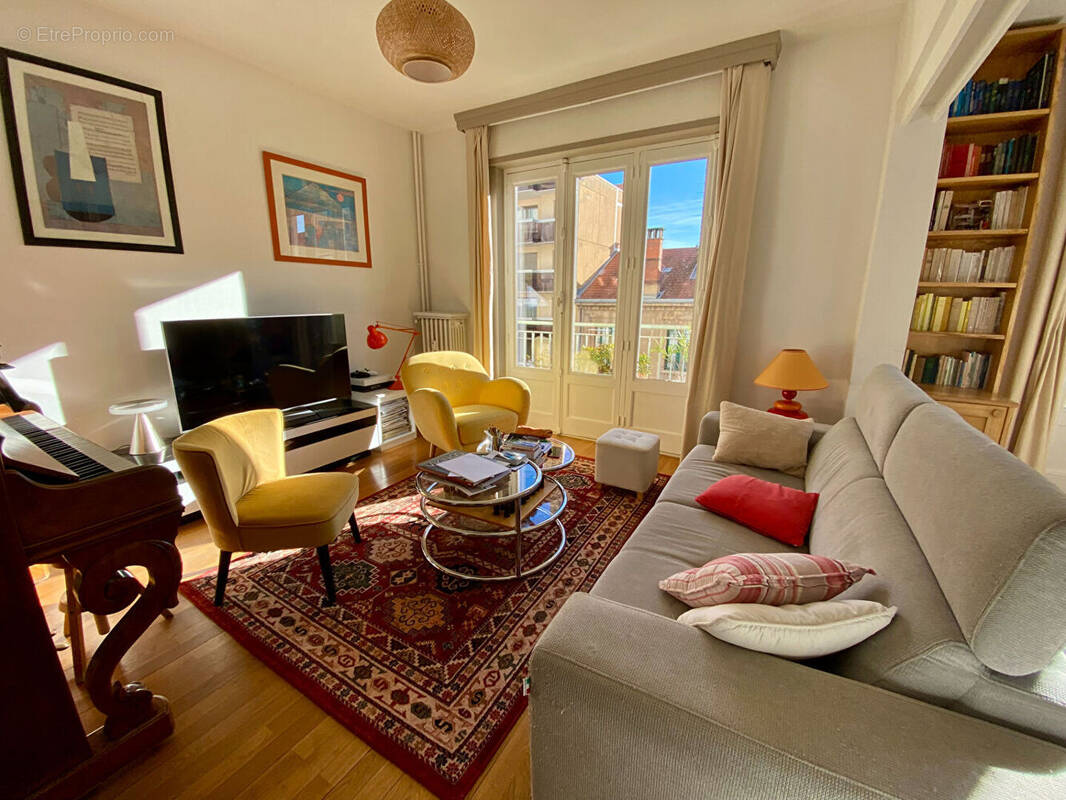 Appartement à ROANNE