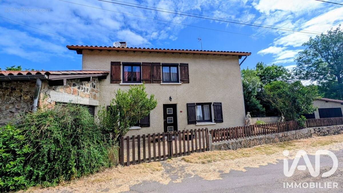 Photo 1 - Maison à CHASPINHAC