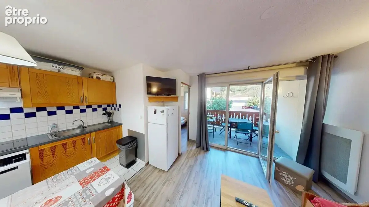  Bagnères-de-Luchon – Appartement T2 bis de 36 m², balcon exposé ouest, parking – 118 000 €  - photo 2