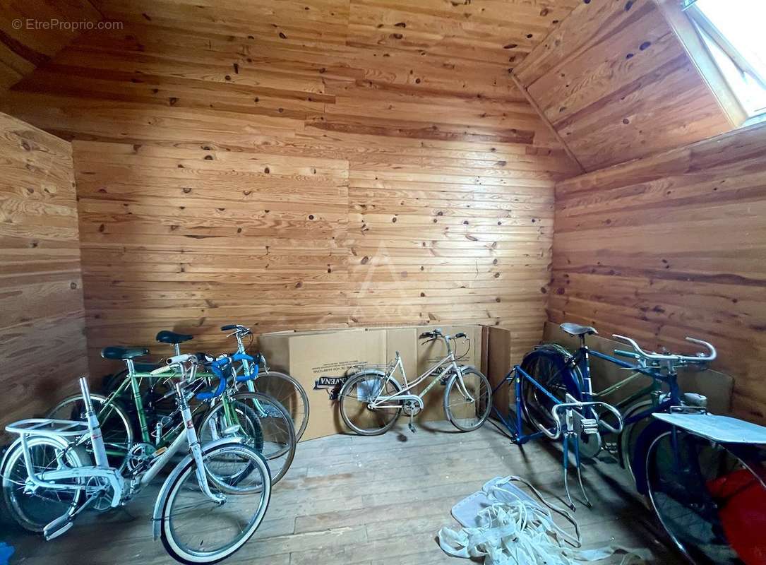 Maison à LE PIN-AU-HARAS