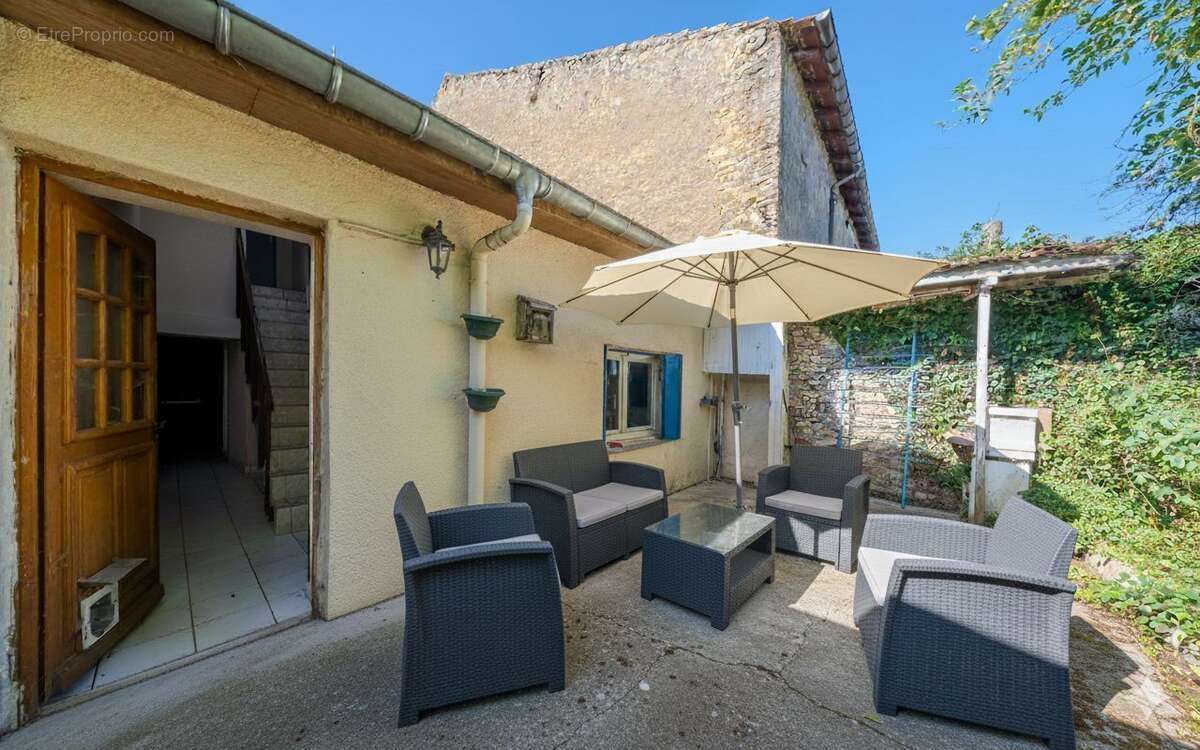 Maison à CHAMPENOUX