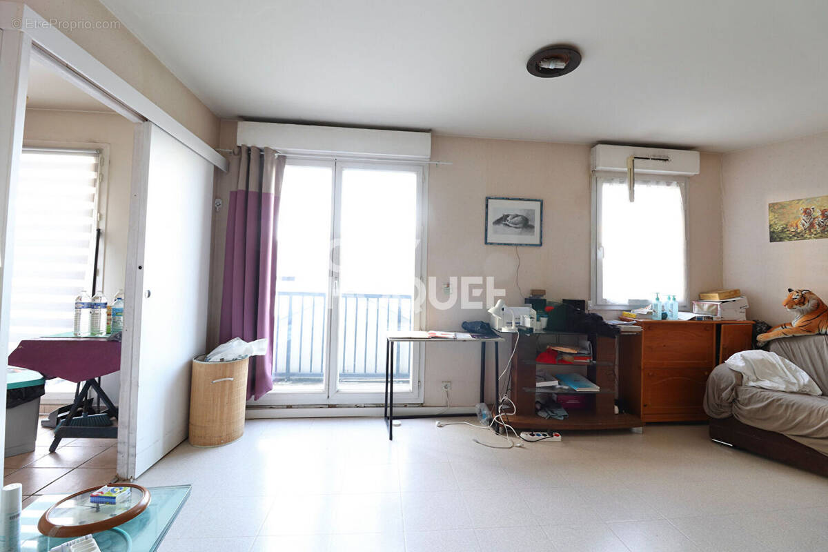 Appartement à LIMEIL-BREVANNES