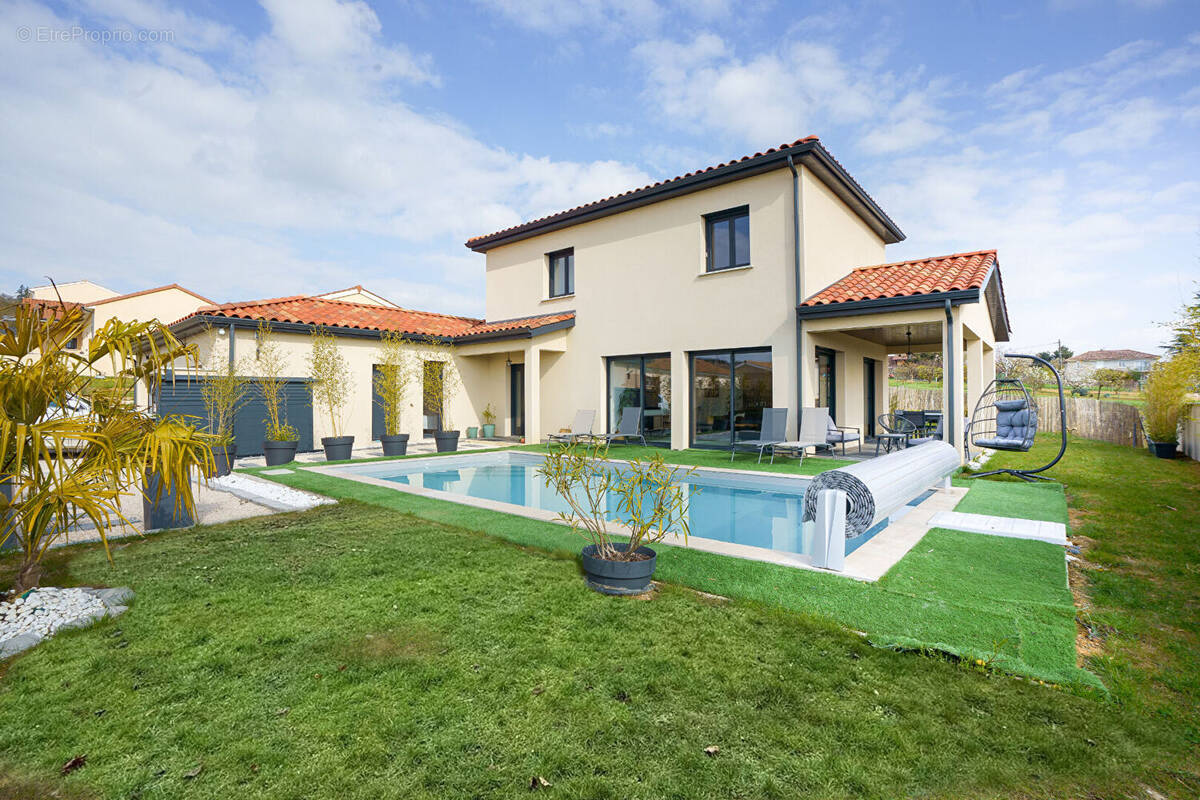 Maison à HURIGNY