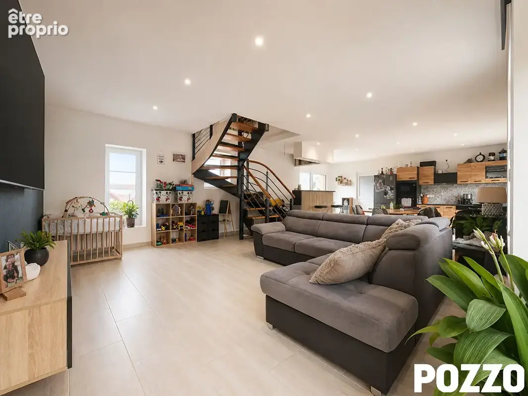 À vendre : Maison Saint-Pierre-Langers 4 pièces 128 m2 - photo 7
