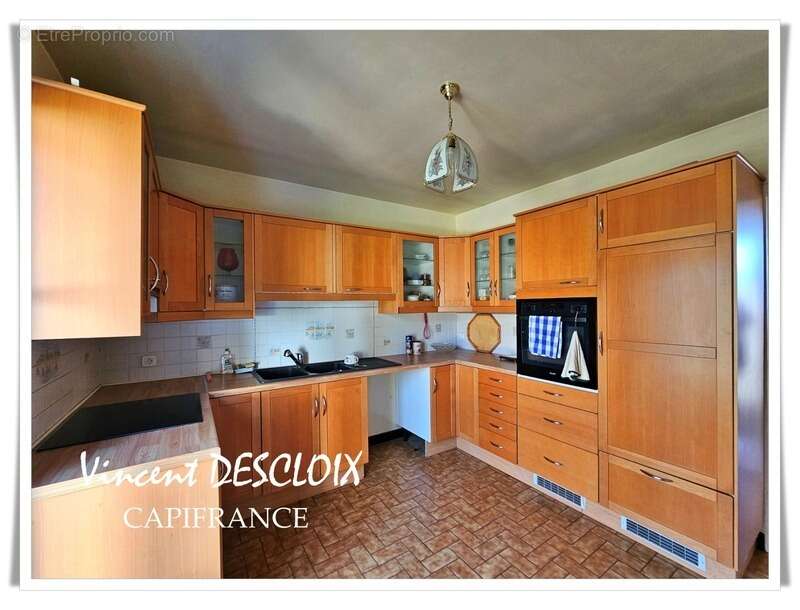 Maison à MONTSAUCHE-LES-SETTONS