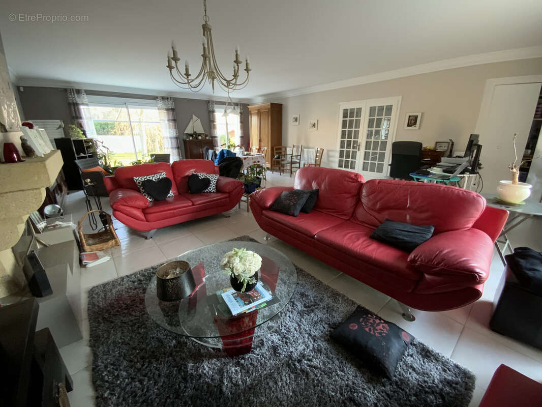 Maison à COLOMBIER-SAUGNIEU