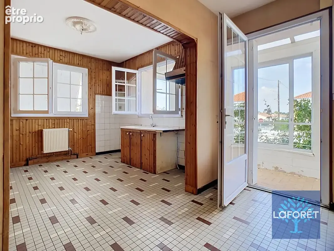 Maison familiale avec véranda Chantonnay 6 pièce(s) 103 m2 - photo 3