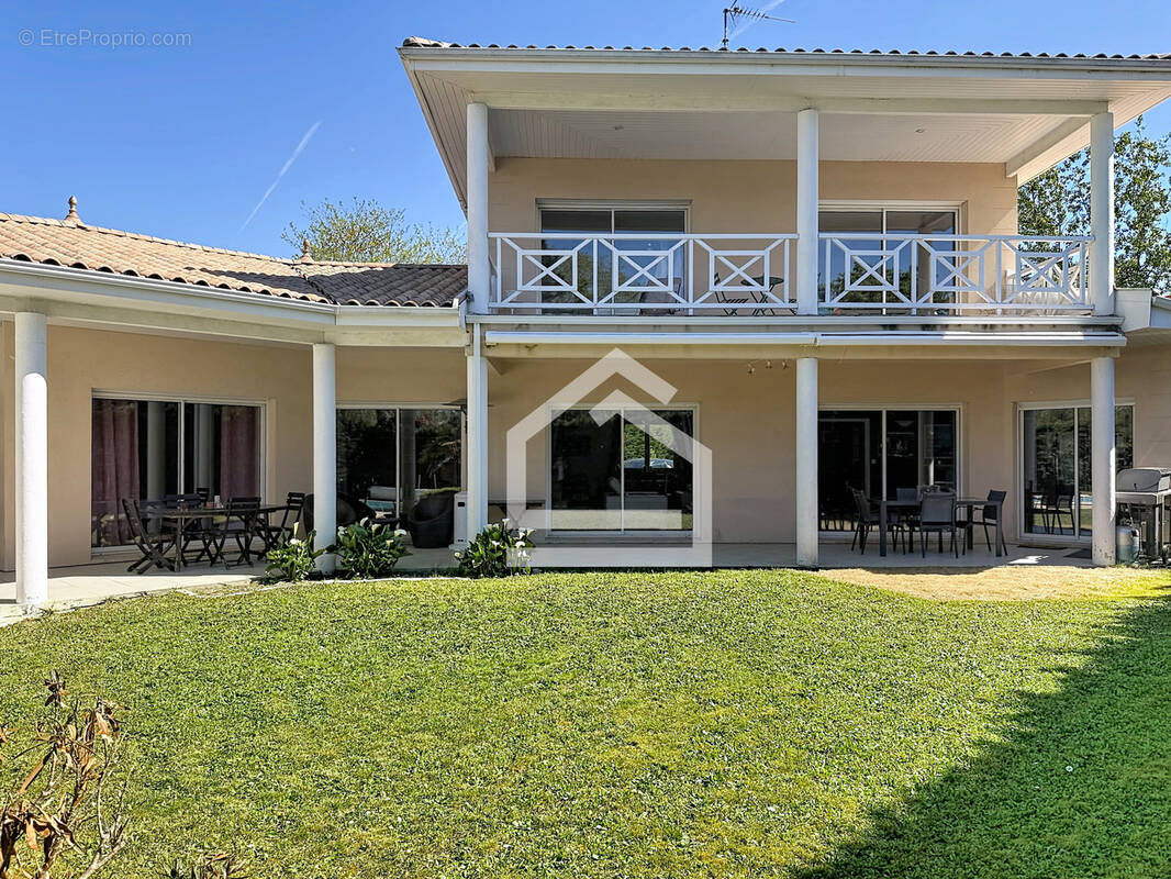Maison à SAINT-AUBIN-DE-MEDOC
