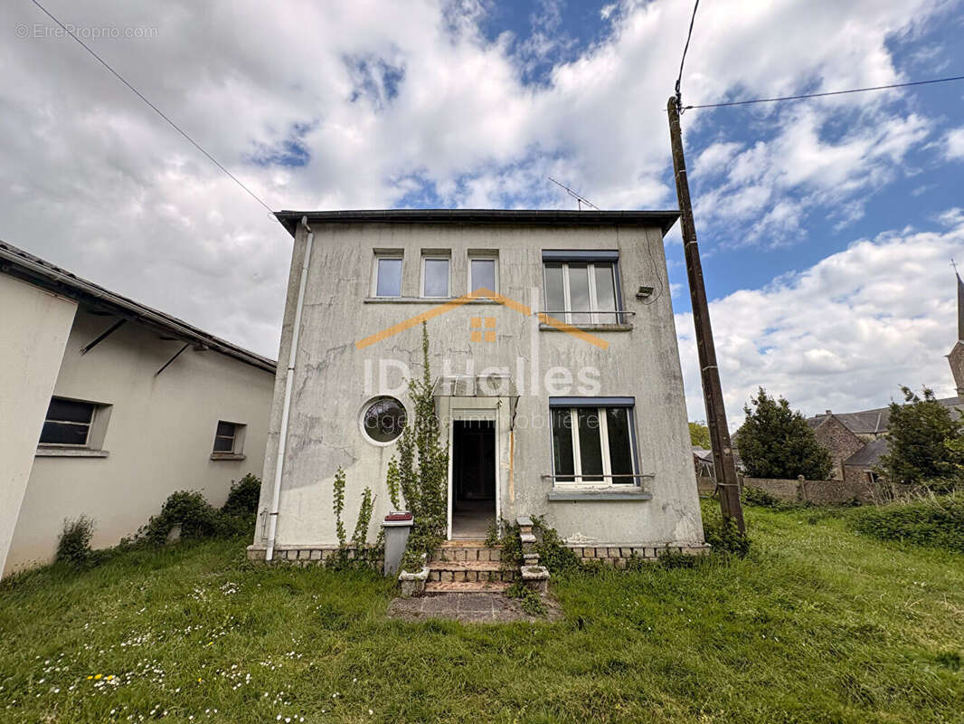 Maison à LA ROUAUDIERE