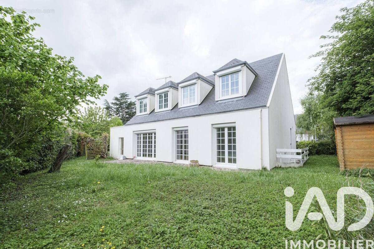 Photo 1 - Maison à MONTLIGNON