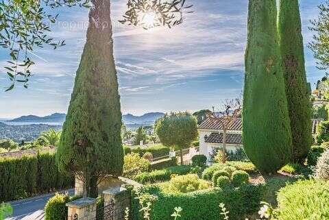 Maison à MOUGINS