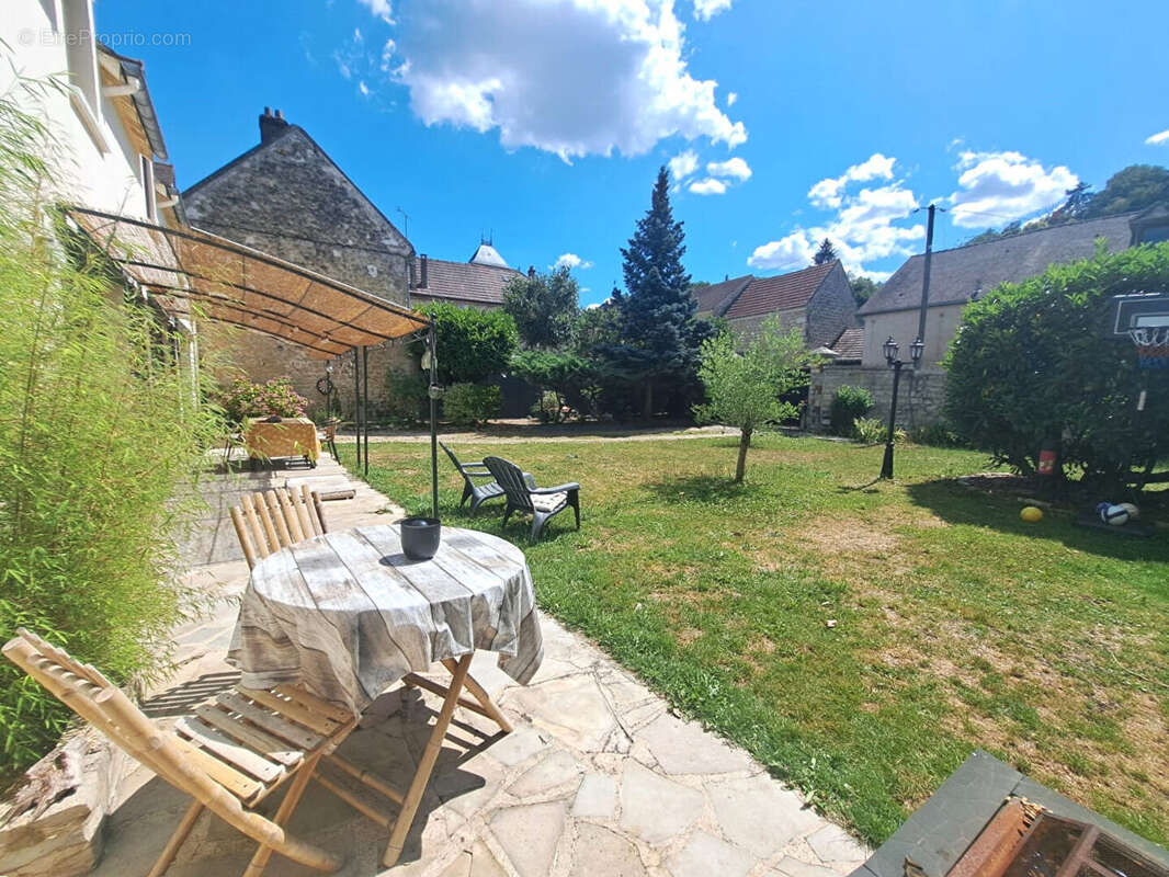 Maison à VALMONDOIS