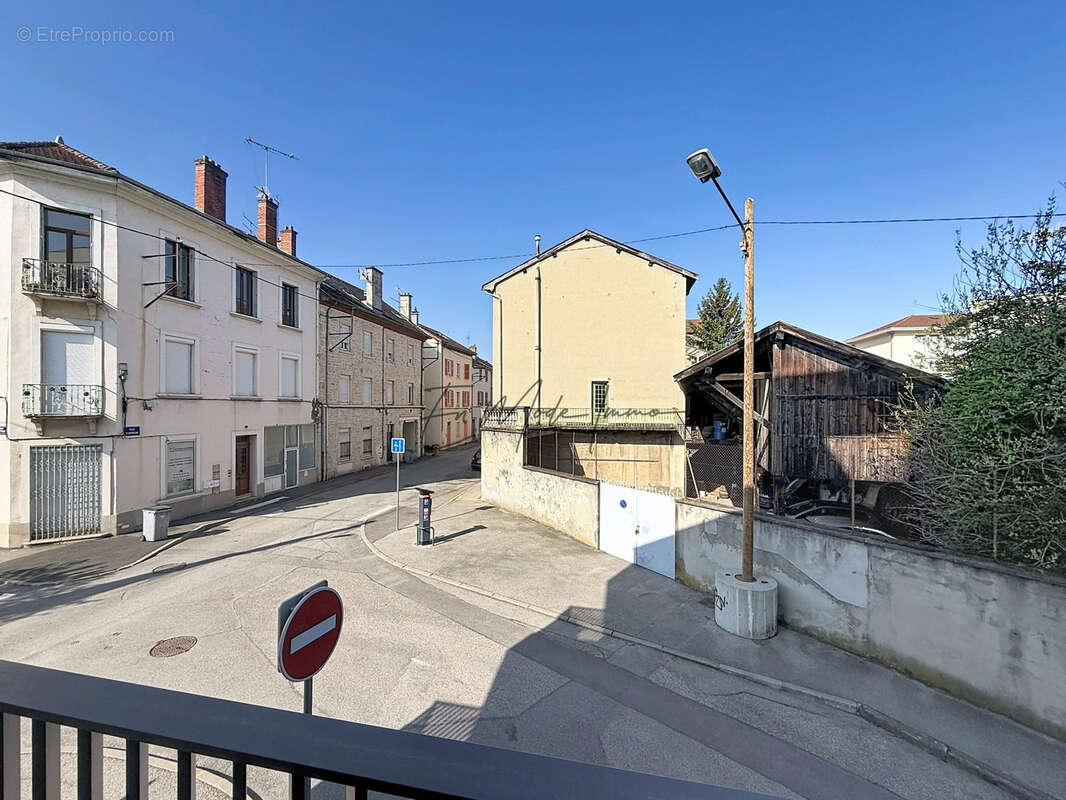 Appartement à BOURGOIN-JALLIEU