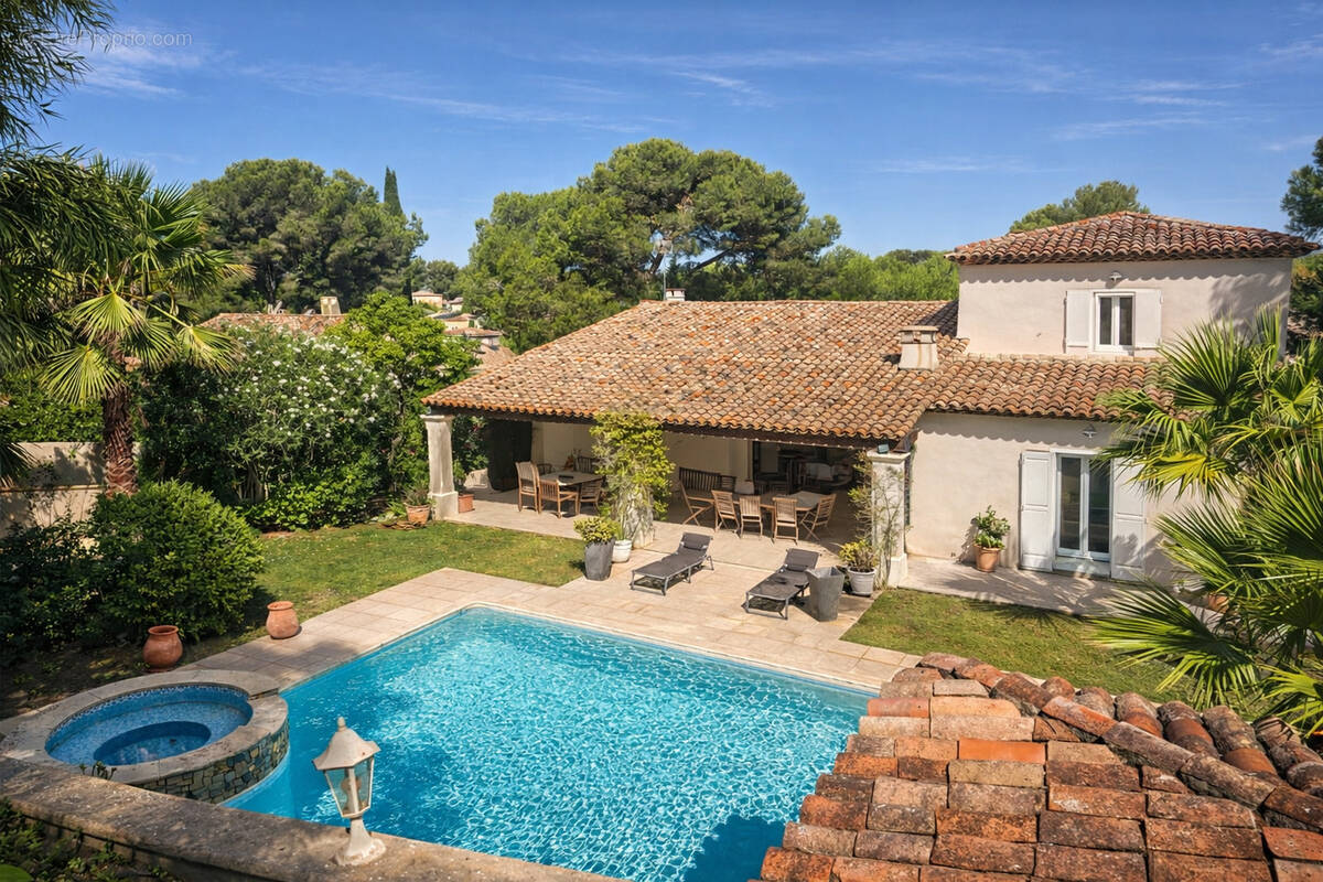 Maison à SANARY-SUR-MER