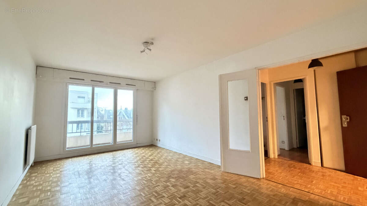 Appartement à ERMONT