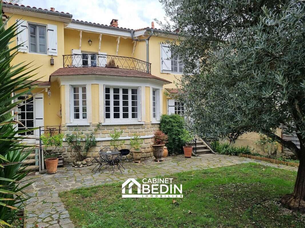Maison à LANGON