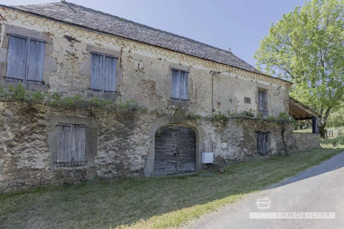 Maison à MONTIRAT