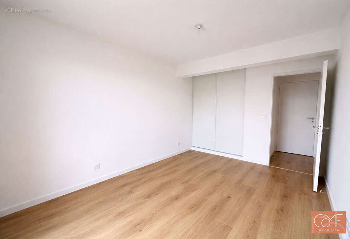 Appartement à LA CHAPELLE-DES-FOUGERETZ