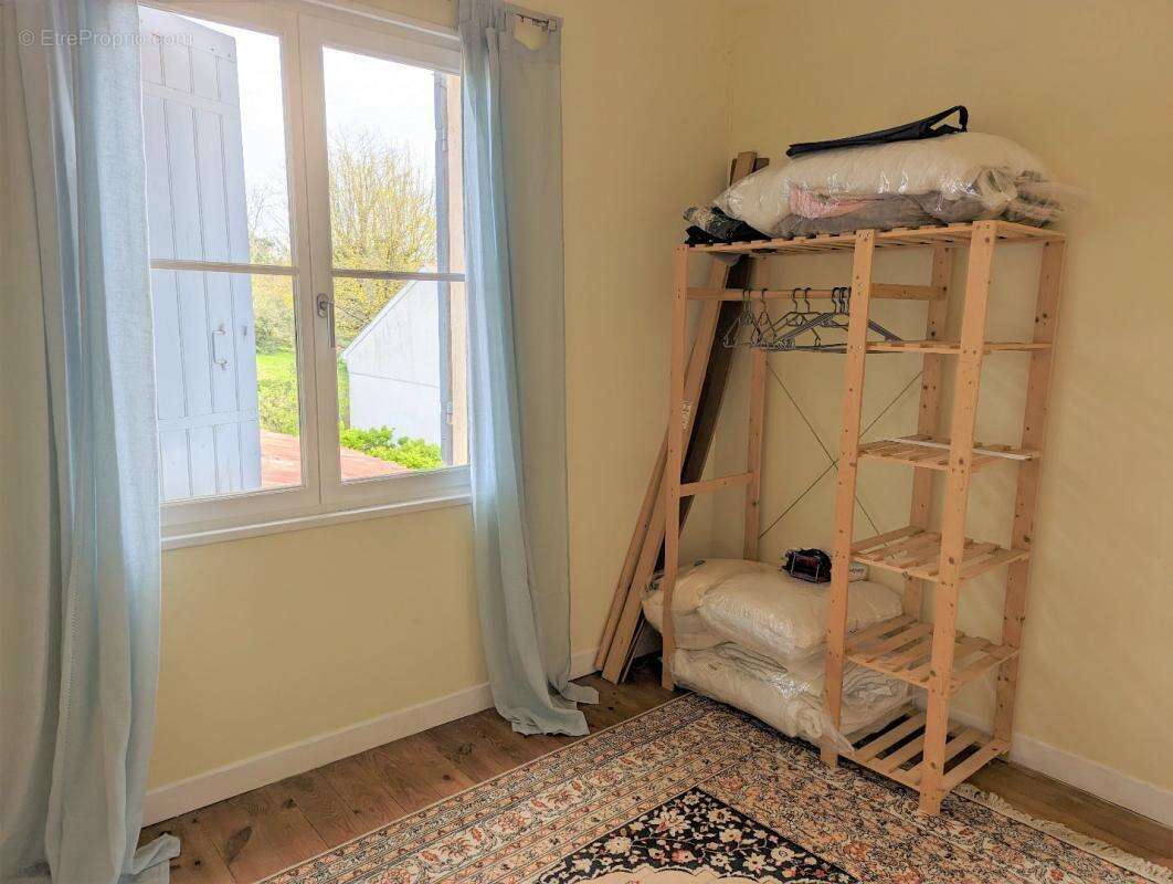 Maison à SAINT-JEAN-D&#039;ANGELY