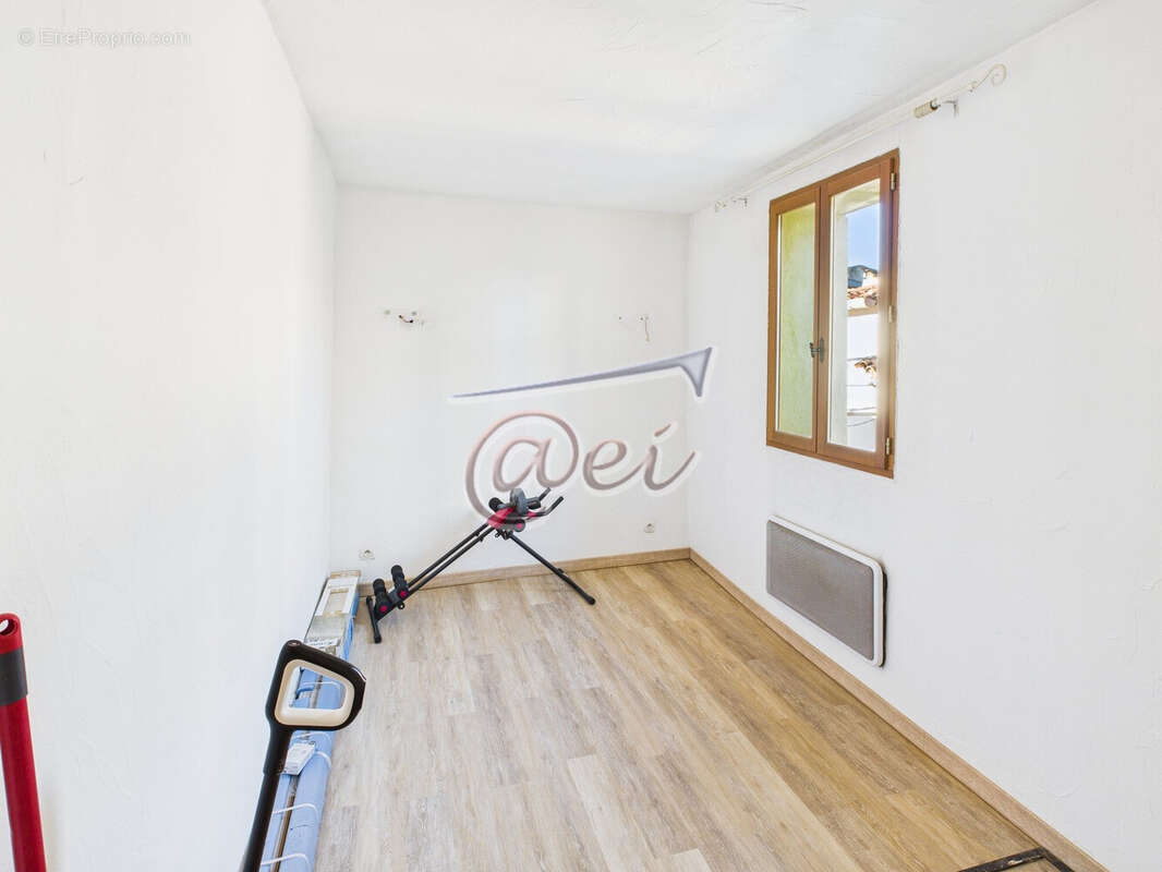 Maison à SAINT-MAXIMIN-LA-SAINTE-BAUME