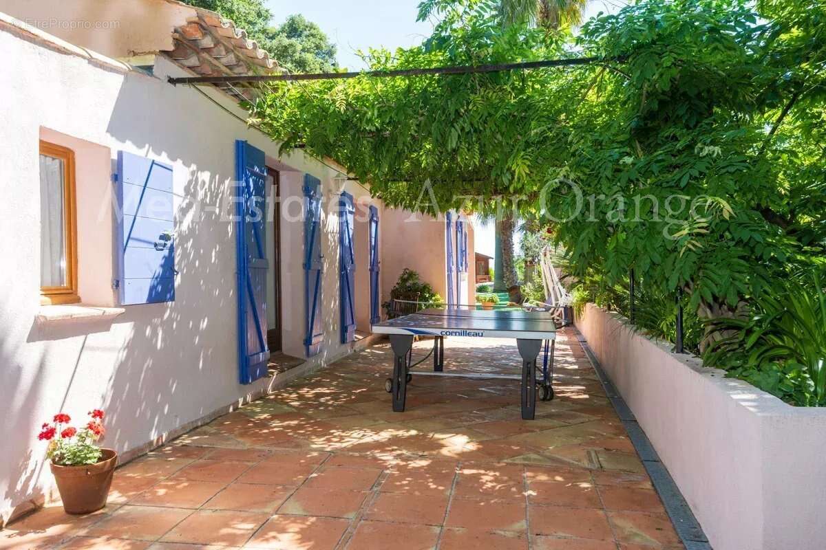 Maison tres soignée - centre à pieds - photo 11