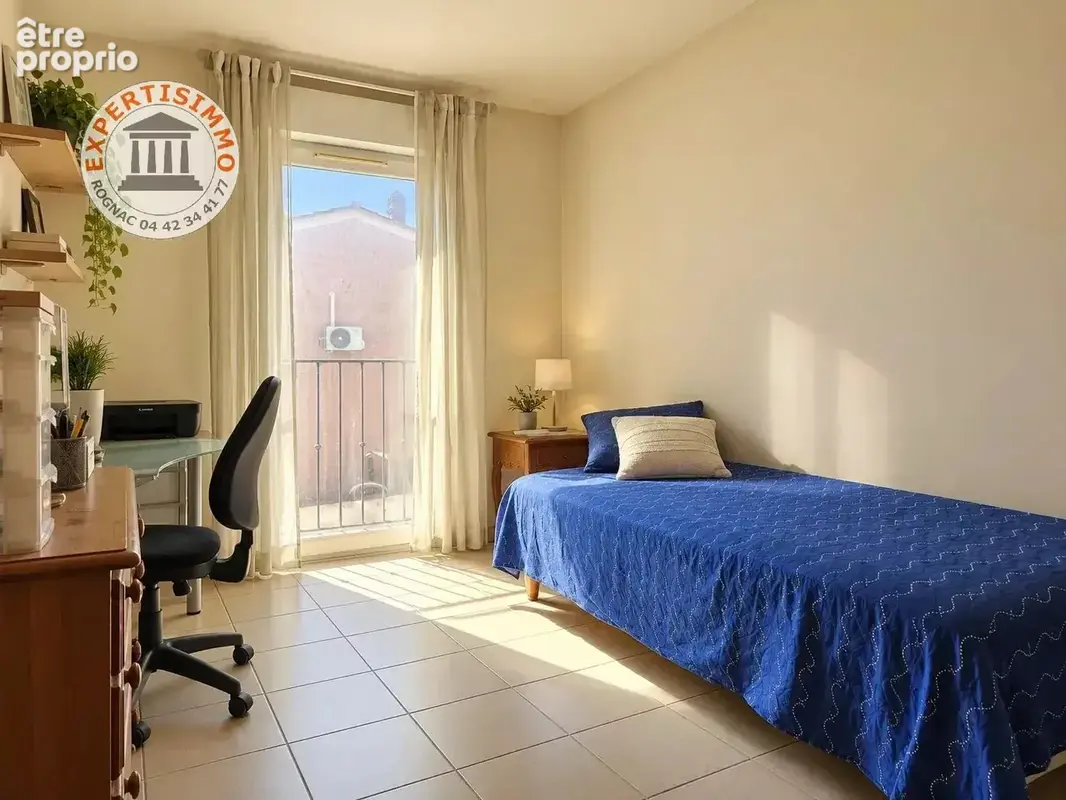 MARIGNANE (13700) – Maison paisible en fond d'impasse avec jardin, garage et stationnement - photo 7
