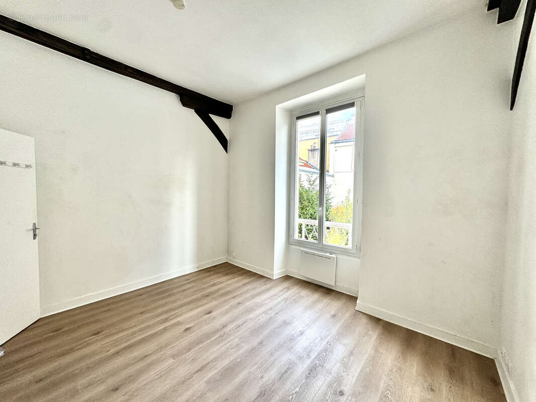 Appartement à PARIS-12E