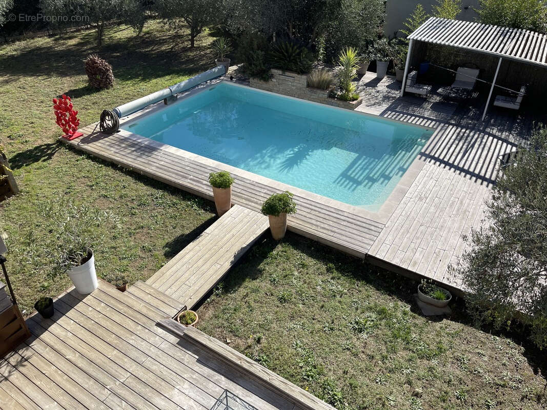 Maison à LA GARDE-FREINET