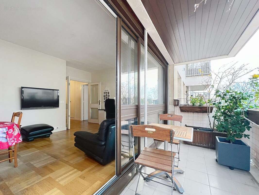 Appartement à GARCHES