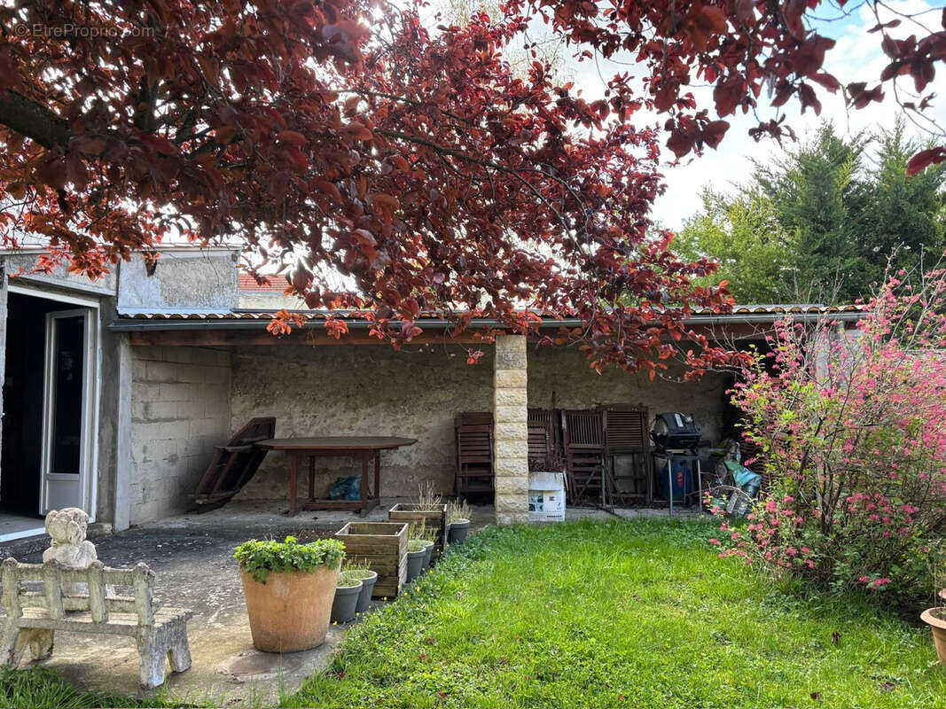 Maison à BRIE-COMTE-ROBERT