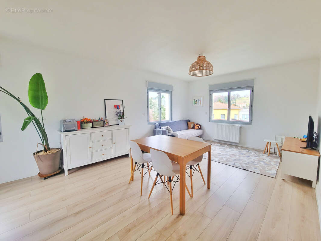 Appartement à FRANCHEVILLE