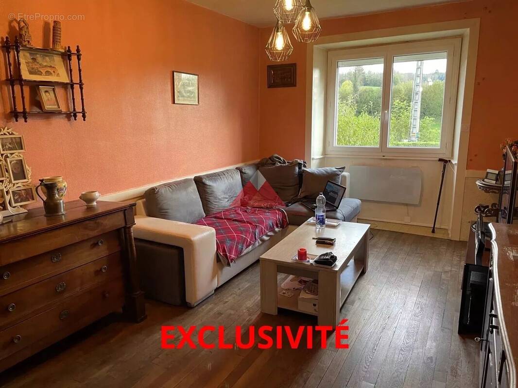 Maison à CLAIRVAUX-LES-LACS