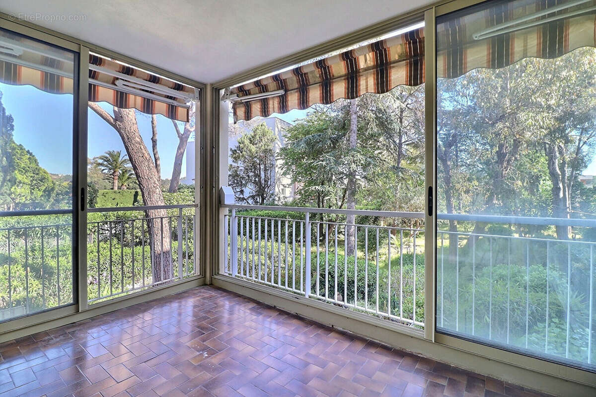 Appartement à SAINT-RAPHAEL
