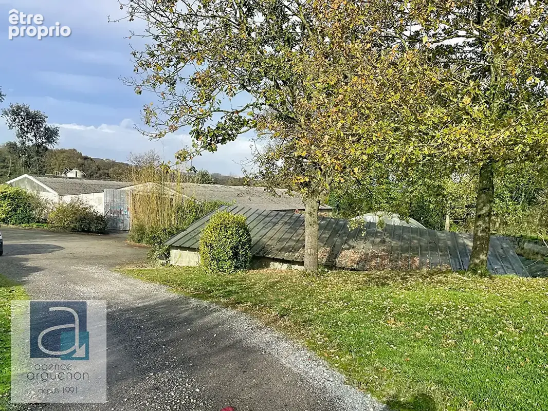 CAULNES- Propriété de caractère avec gîte indépendant et vastes dépendances - photo 14